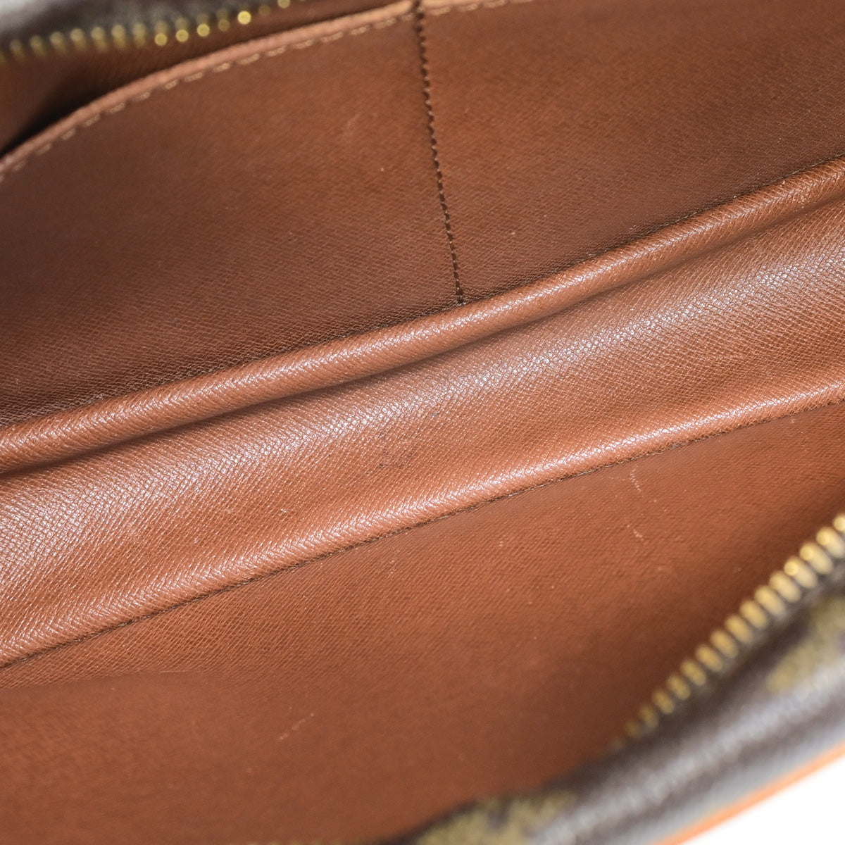 LOUIS VUITTON Compiegne 28 Clutch Hand Bag Monogram Leather Brown M51845 33SJ010
