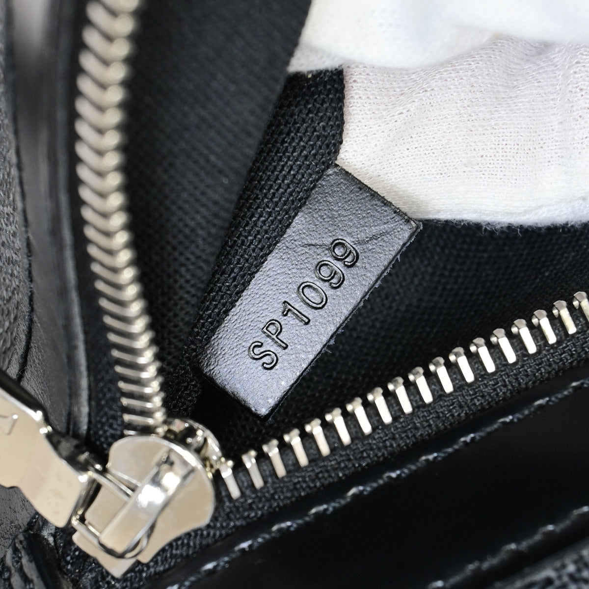 LOUIS VUITTON Daniel MM Shoulder Bag Damier Graphite Leather BK N58029 11SJ007
