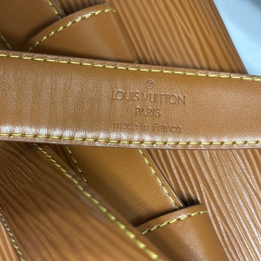 LOUIS VUITTON Logo Tilsitt Bum Bag Epi Leather Brown France M52608 33KD180
