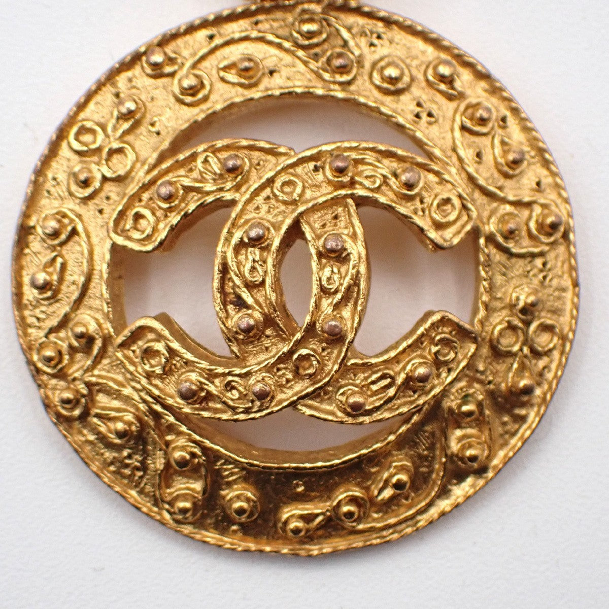 CHANEL CC Logo Necklace Pendant Top Charm 94A Gold GHW France Vintage 73RL695