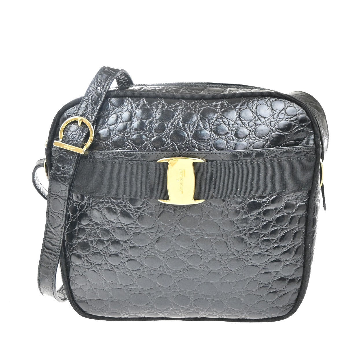 SALVATORE FERRAGAMO Logo Vara Shoulder Bag Embossing Leather Black GHW 32MA372