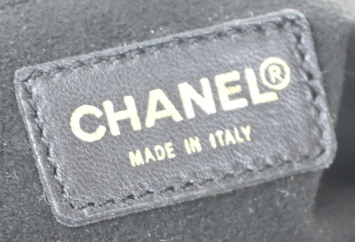 CHANEL CC Chocolate Bar Shoulder Hand Bag Canvas Black GHW 70RL791