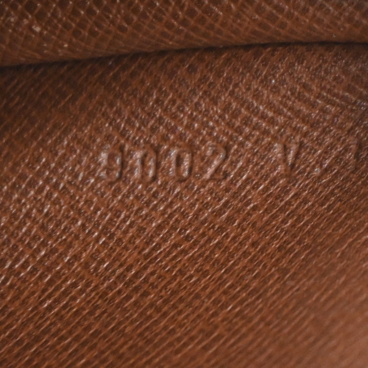 LOUIS VUITTON Saint Cloud GM Shoulder Bag Monogram Leather Brown M51242 65TA044