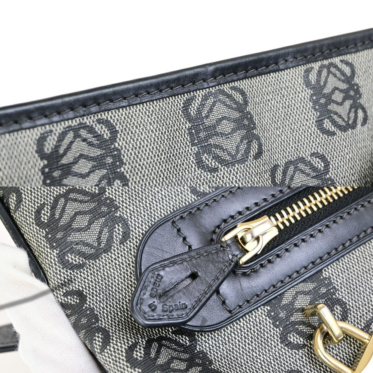 LOEWE Logo Anagram Crossbody Shoulder Bag PVC Leather Navy Blue GHW 32EC953