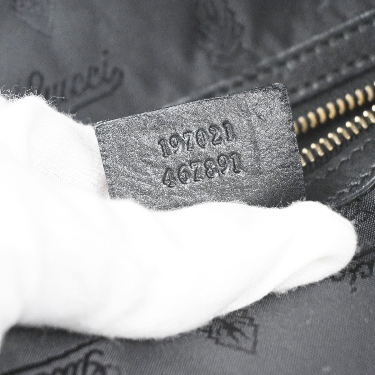 GUCCI Logo Hysteria Large Shoulder Hand Bag Leather Black GHW Italy 70YJ141