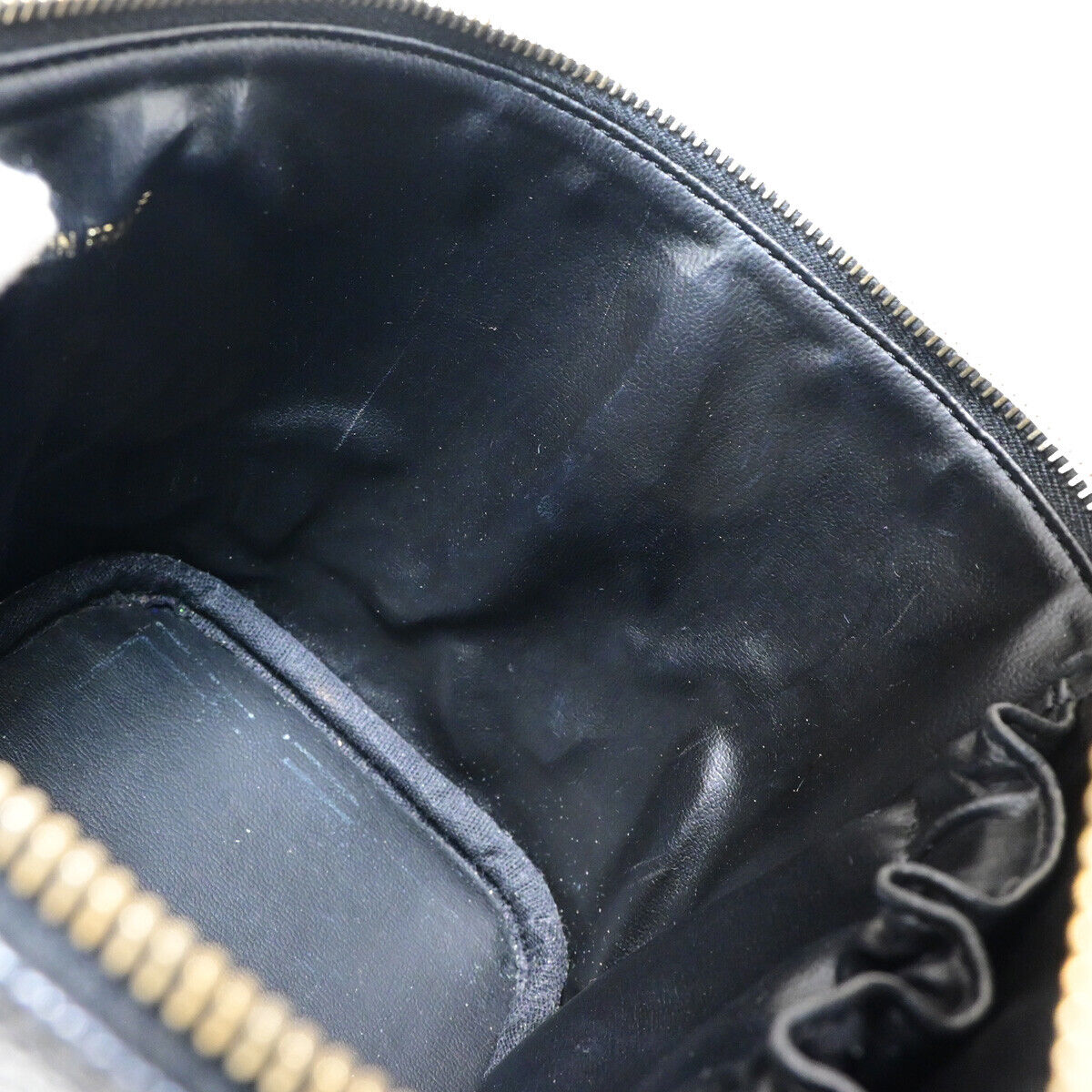 CHANEL CC Logo Vanity Hand Bag Caviar Skin Leather Black GHW France 59RJ911