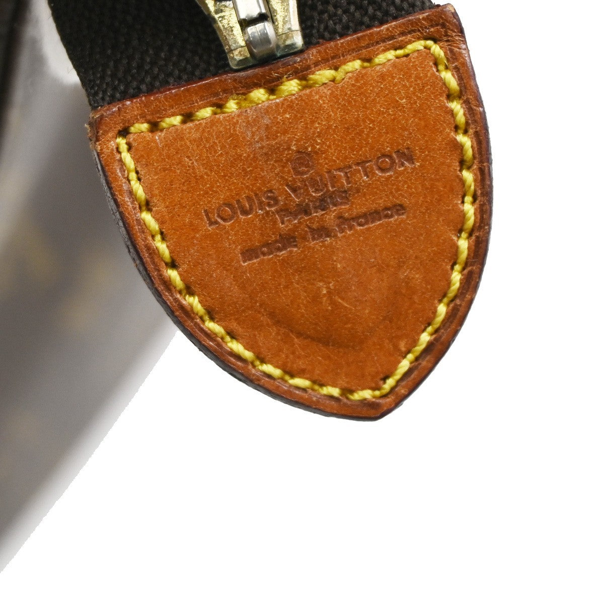 LOUIS VUITTON Poche Toilette 26 Clutch Pouch Bag Monogram Leather M47542 66CA762