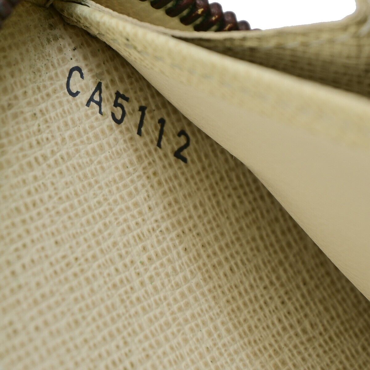 LOUIS VUITTON Zippy Wallet Purse Damier Azur Leather White N60019 05EB293