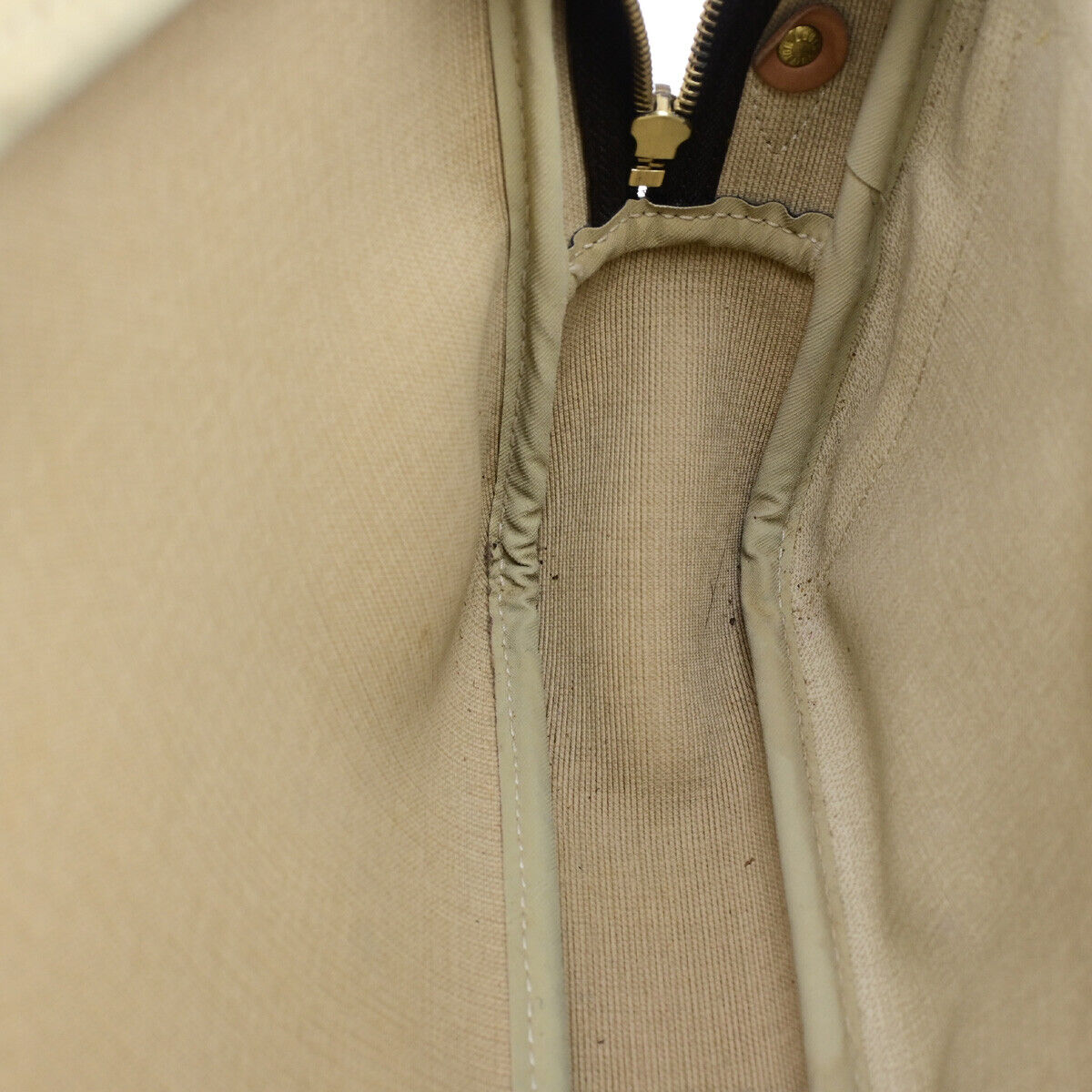 LOUIS VUITTON Reporter PM Crossbody Shoulder Bag Monogram Leather M45254 64SJ515