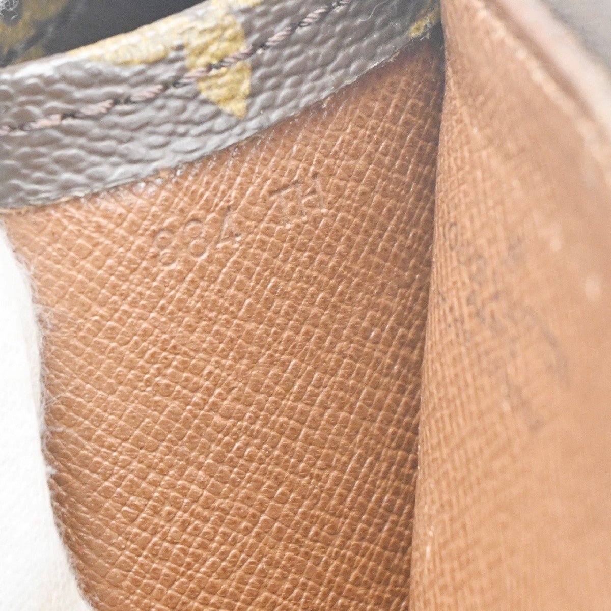 LOUIS VUITTON Poche Documents Clutch Bag Monogram Leather Brown France 87MA465