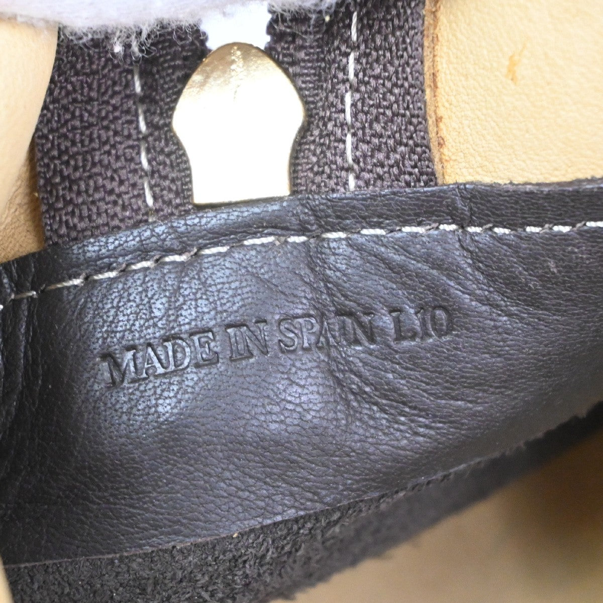 LOEWE Anagram logo Amazona 28 handbag suede Leather Brown Spain GHW 79KD096