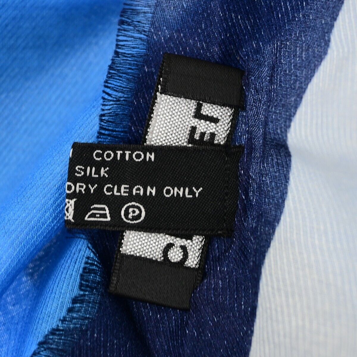 CHANEL CC Logo XL Scarf Cotton Silk Navy Blue Red Made In Italy 68KA319