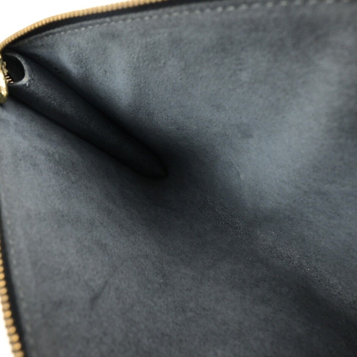 LOUIS VUITTON LV Pochette Accessoires Hand Bag Epi Leather Black M52942 31EB817