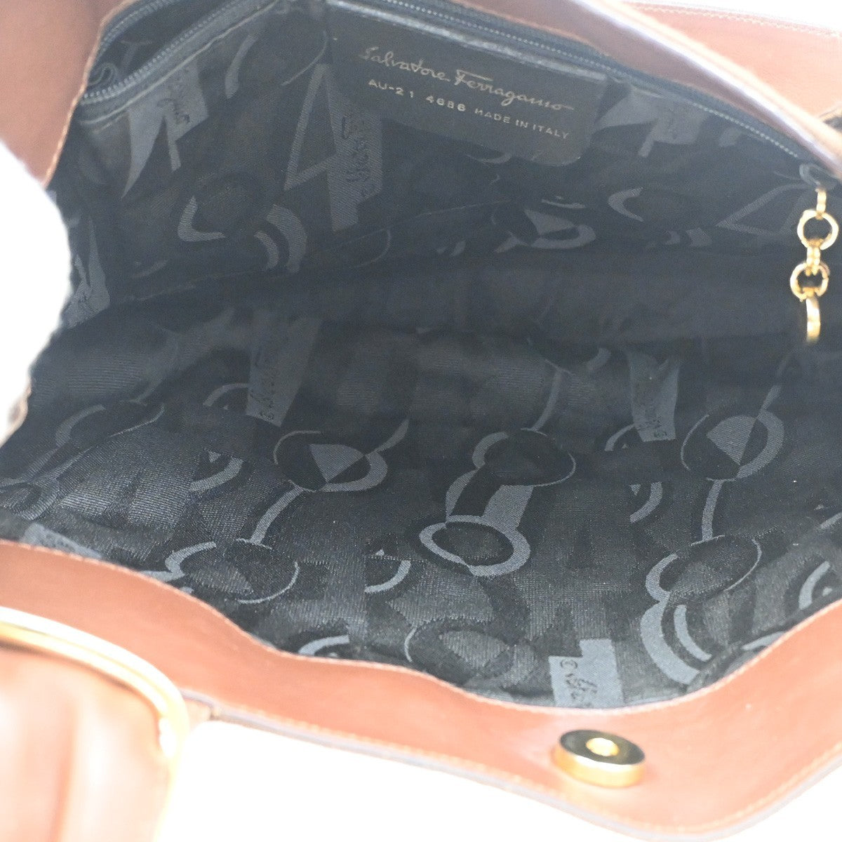 SALVATORE FERRAGAMO Vara Shoulder Bag Canvas Leather Brown GHW Italy 02KC523