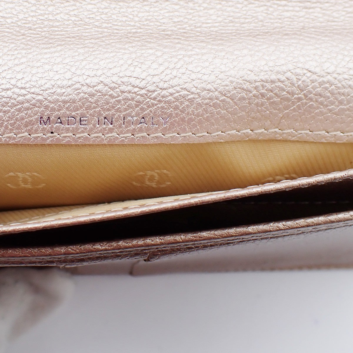 CHANEL CC Logo Trifold Long Wallet Purse Leather Gold Italy 33RL254