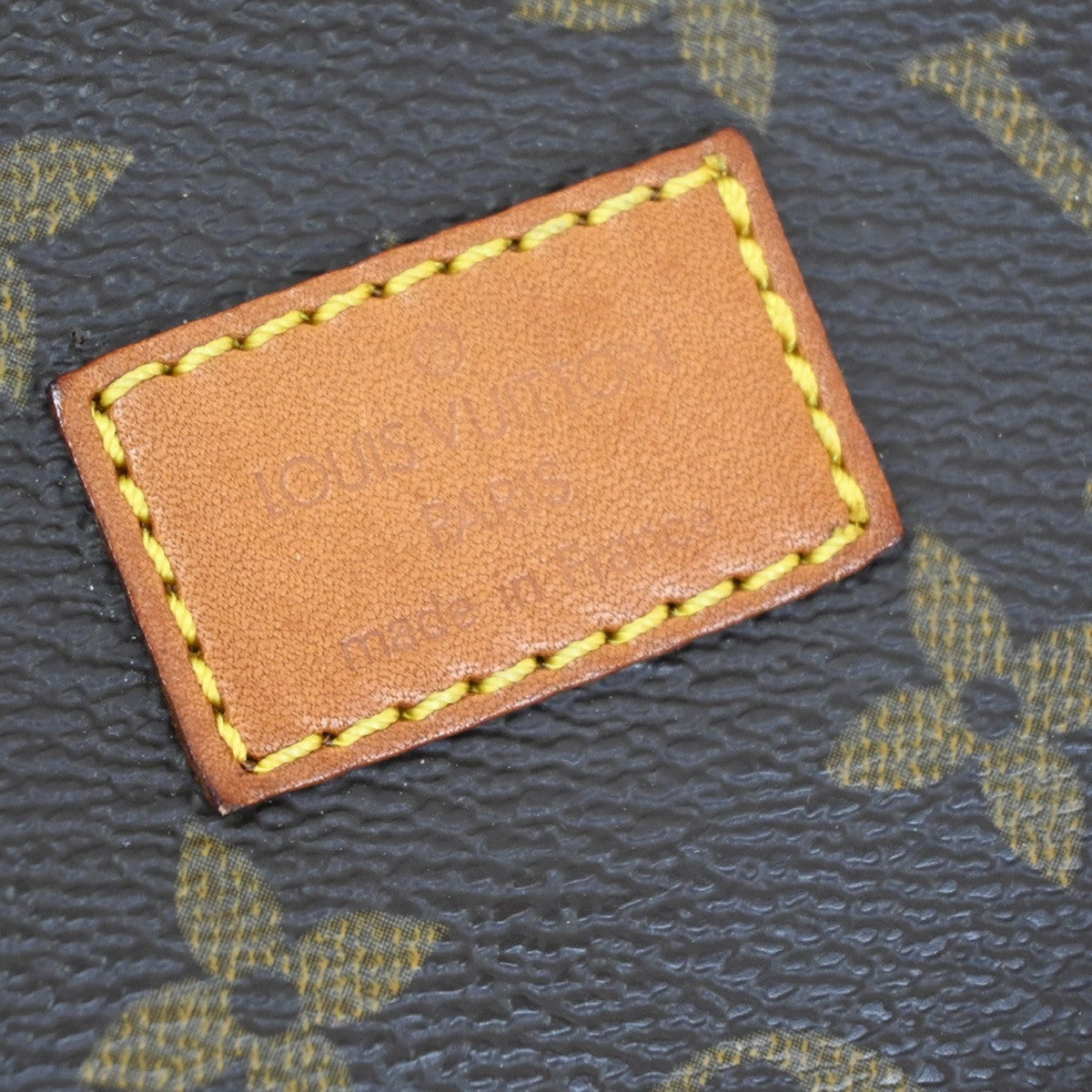 LOUIS VUITTON Saumur 35 Shoulder Bag Monogram Leather BN France M42254 84CA895