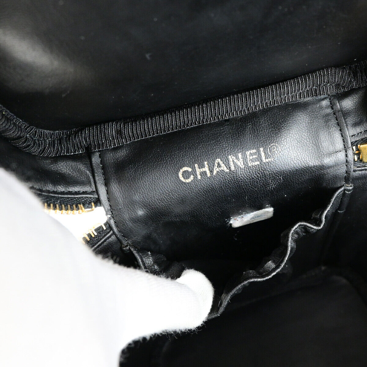 CHANEL CC Logo Vanity Hand Bag Grained Calfskin Leather BK GHW Vintage 42RK716