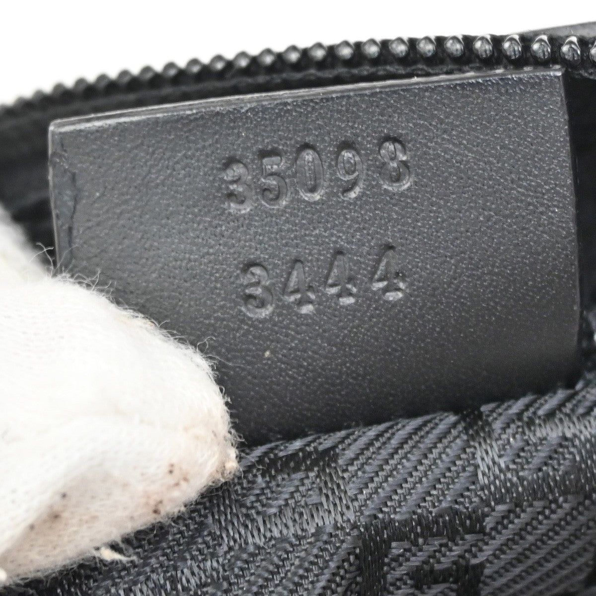 GUCCI Logo Crossbody Shoulder Bag Nylon Leather Black SHW Italy 33DA186
