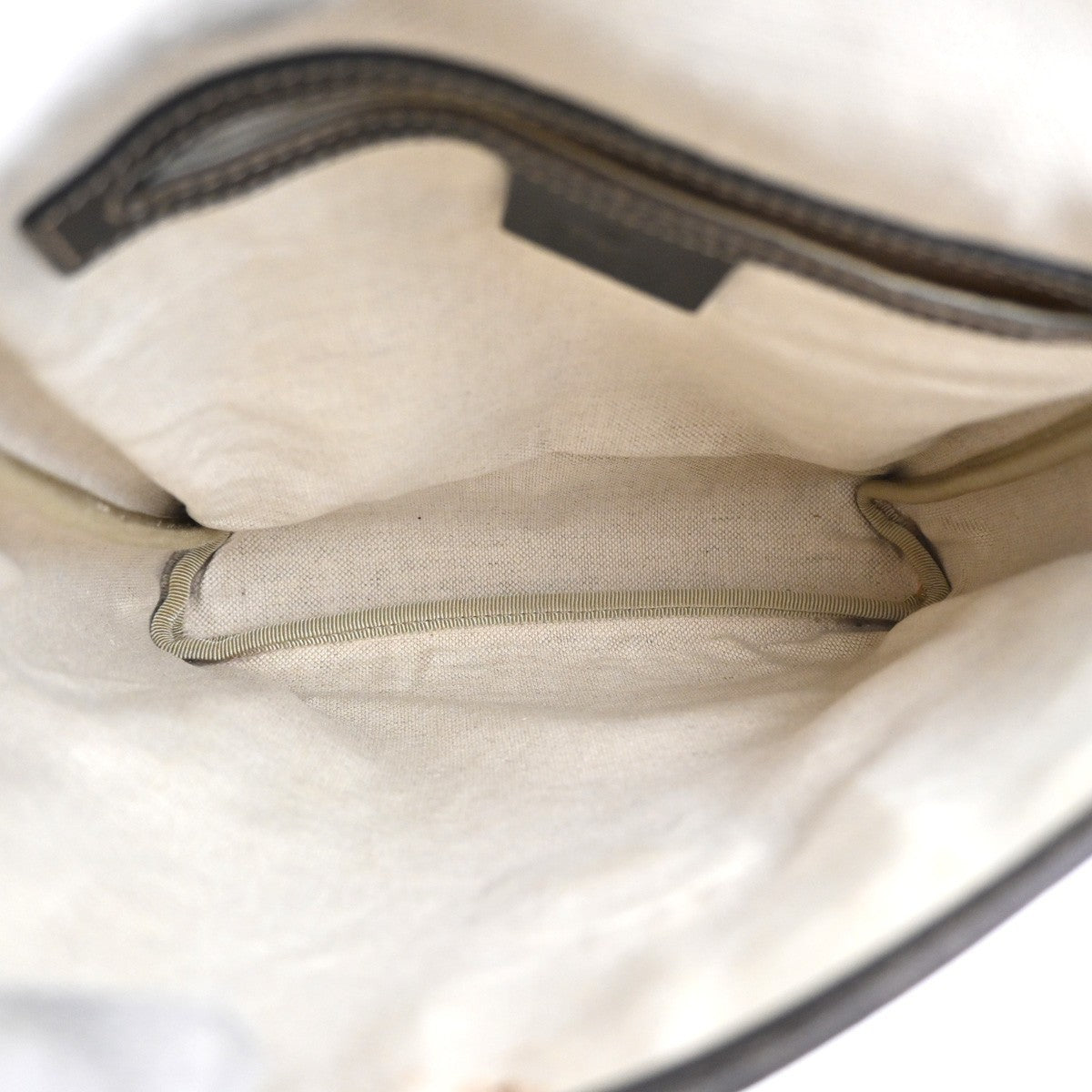 GUCCI GG Supreme Shoulder Bag Leather Beige GHW Italy 0223666 65MA089