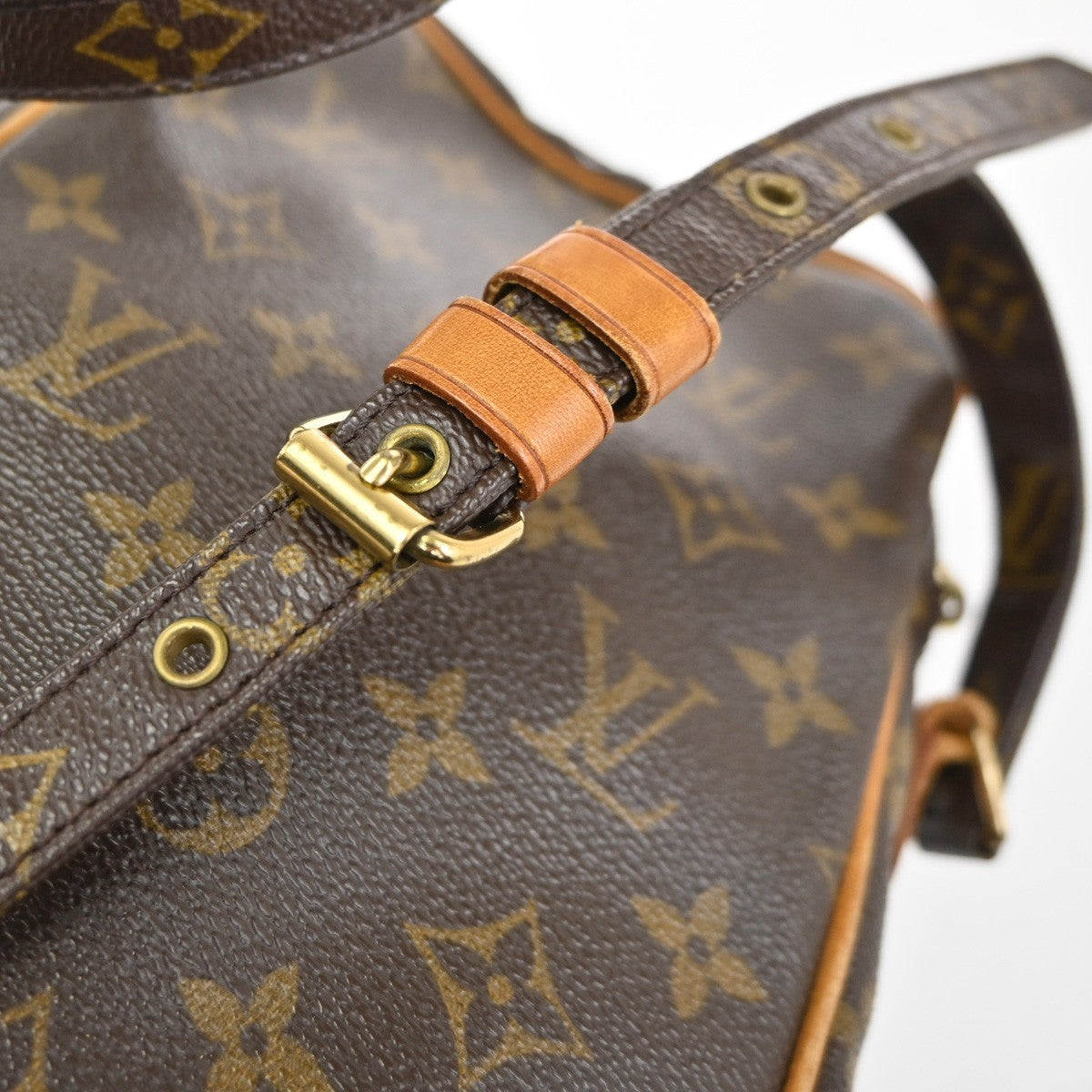 LOUIS VUITTON Amazon Crossbody Shoulder Bag Monogram Leather BN M45236 83KC663