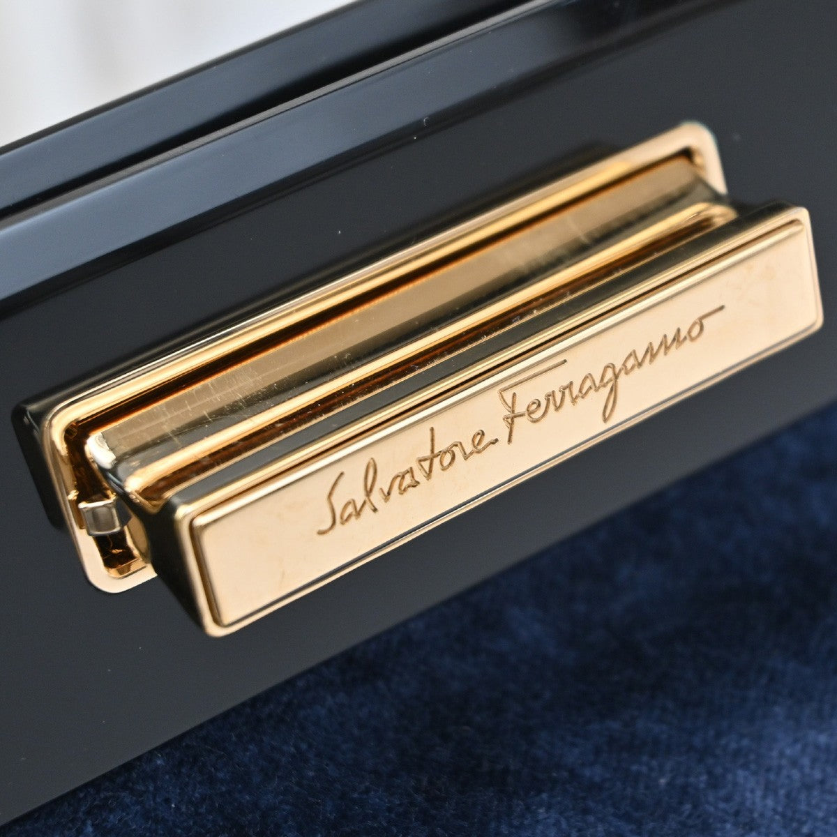 SALVATORE FERRAGAMO Logo Chain Shoulder Bag Velvet Leather Blue GHW 62MA634