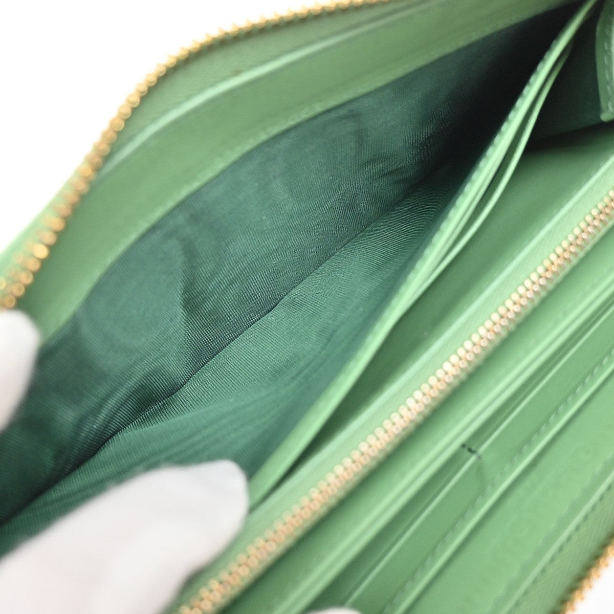 CHRISTIAN DIOR Logo Cannage Zip Around Long Wallet Patent Leather Green 36EG143