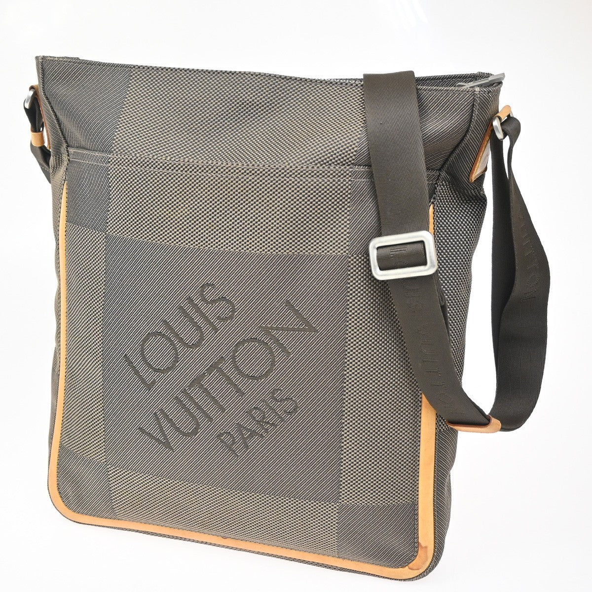 LOUIS VUITTON Compagnon Shoulder Bag Damier Geant Canvas Leather M93045 82ZA048