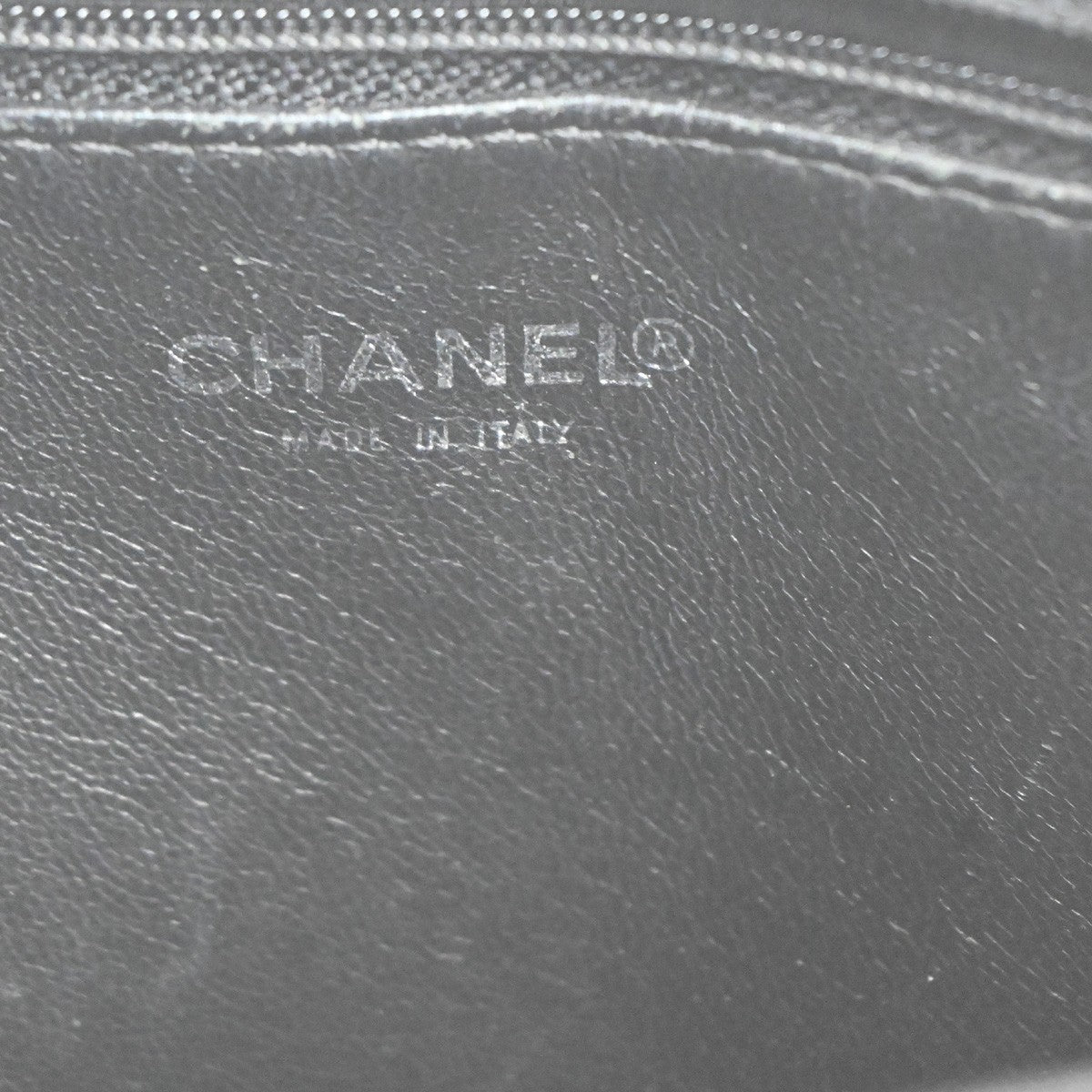 CHANEL CC Medallion Shoulder Bag Grained Calfskin Leather Black SHW 641RL957