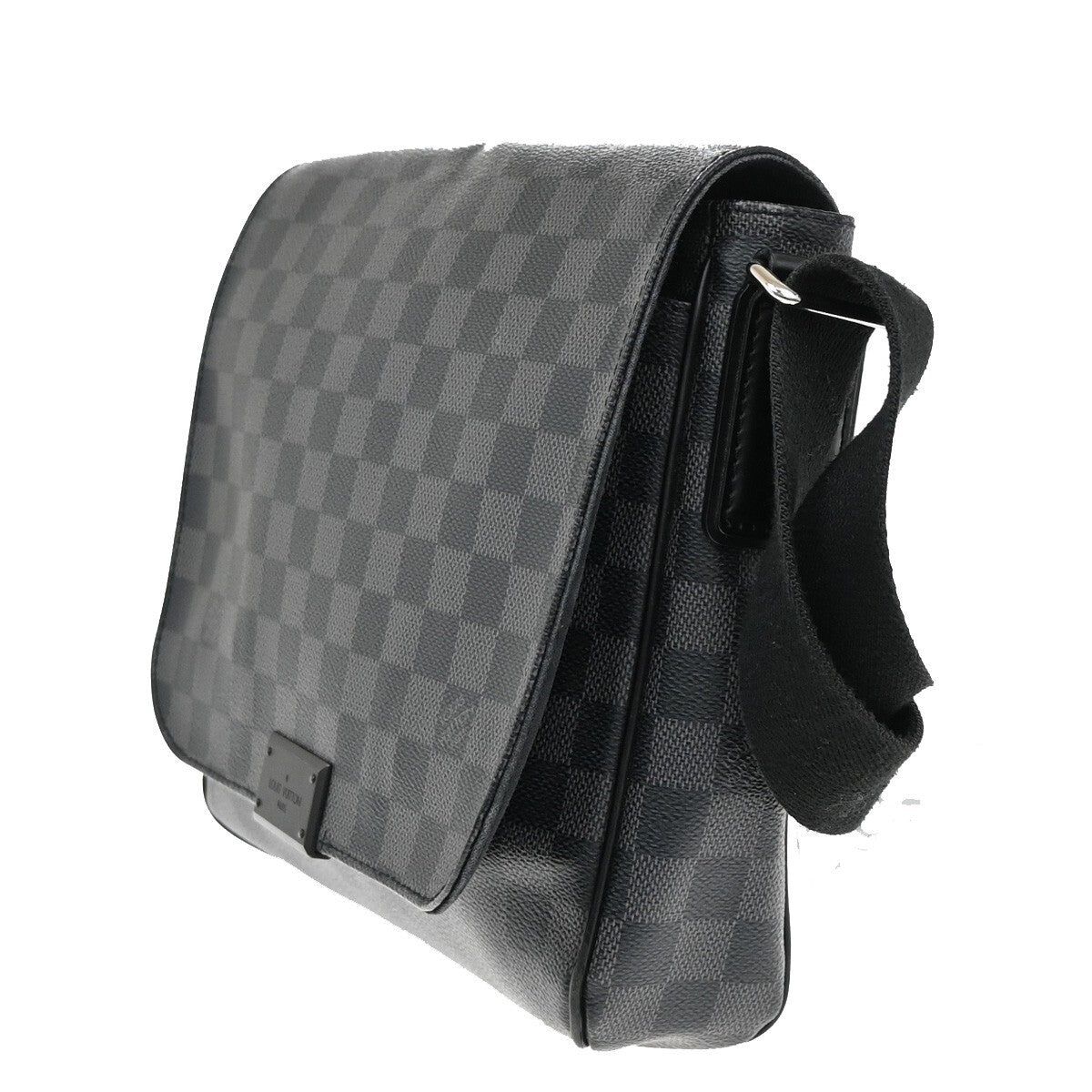 LOUIS VUITTON Logo District PM Shoulder Bag Damier Graphite Black N41260 94EE207