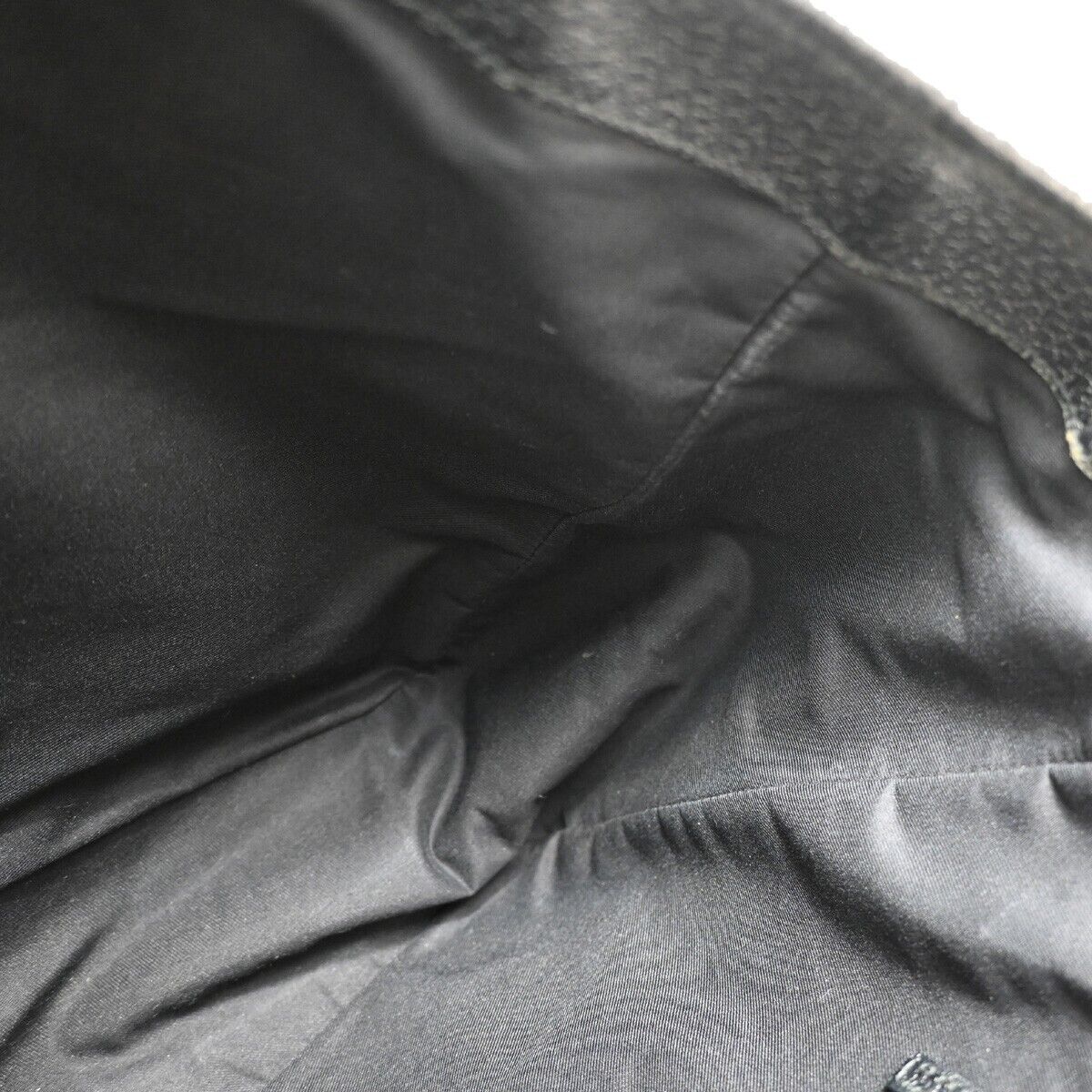 GUCCI Logo GG Pattern Shoulder Bag Canvas Leather Black Silver Italy 05FA533