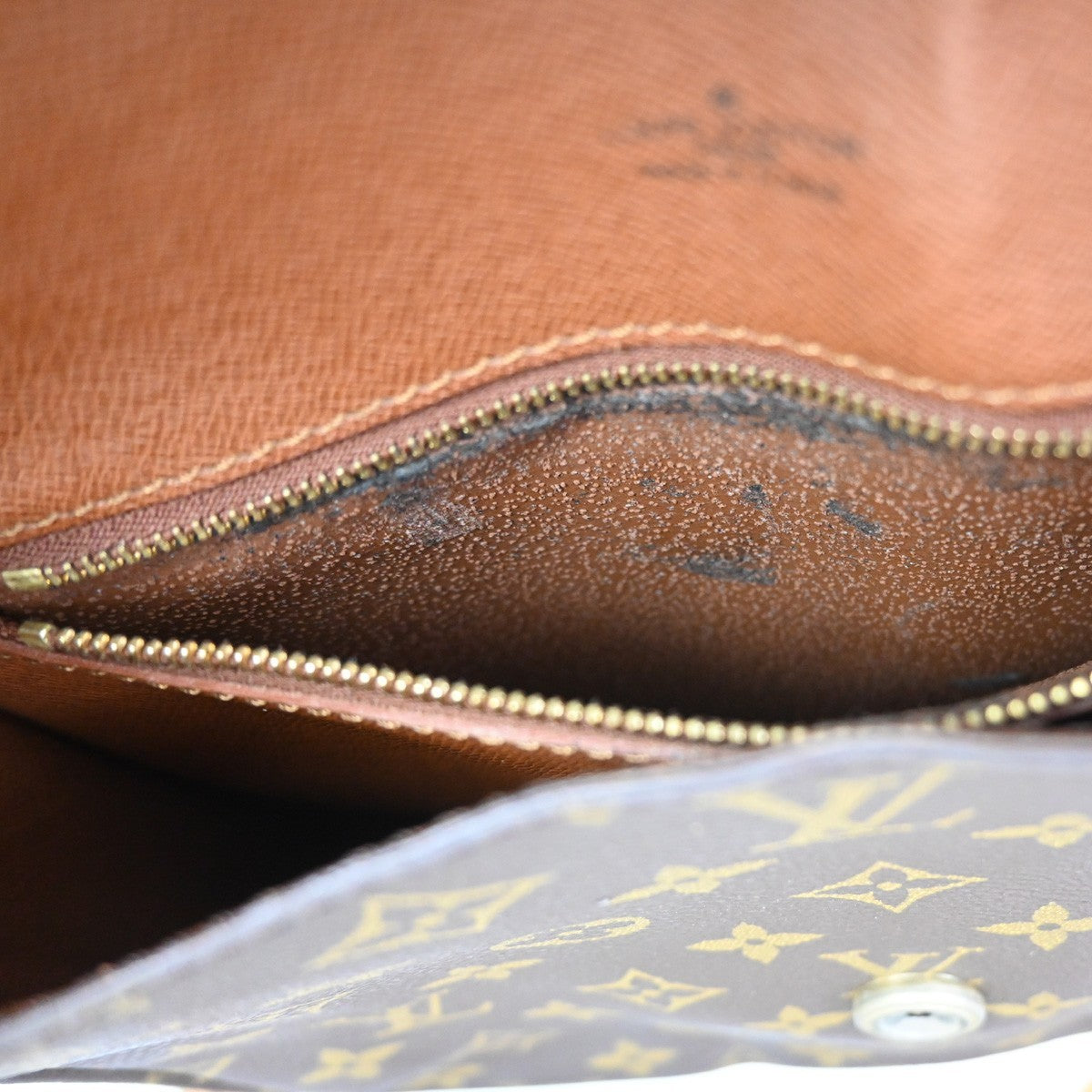 LOUIS VUITTON Saint Cloud GM Shoulder Bag Monogram Leather Brown M51242 30PA025