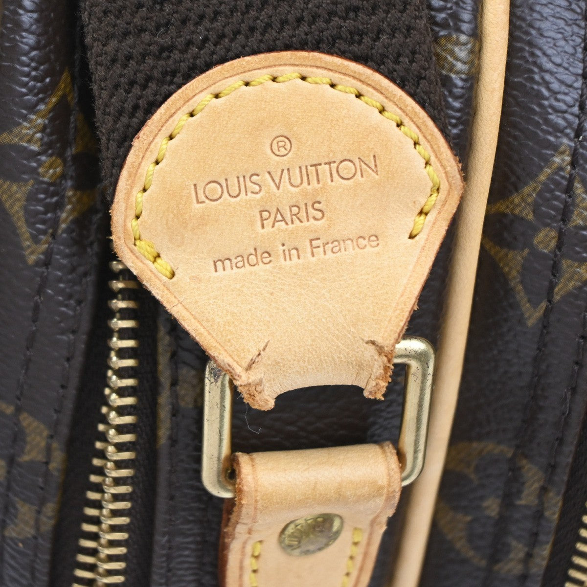 LOUIS VUITTON Reporter PM Crossbody Shoulder Bag Monogram Leather M45254 14YH988