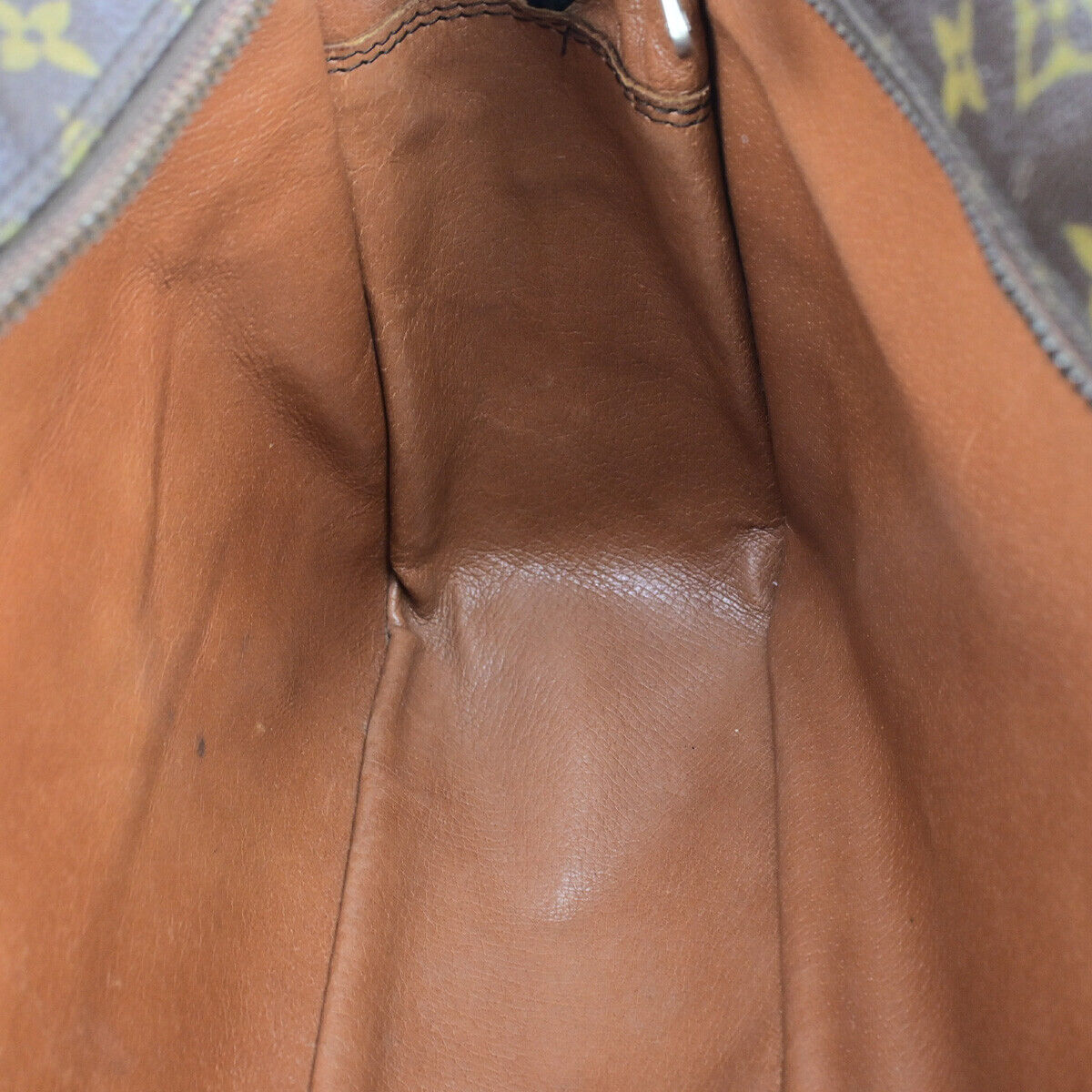 LOUIS VUITTON Nile GM Crossbody Shoulder Bag Monogram Leather BN M45242 60SJ517