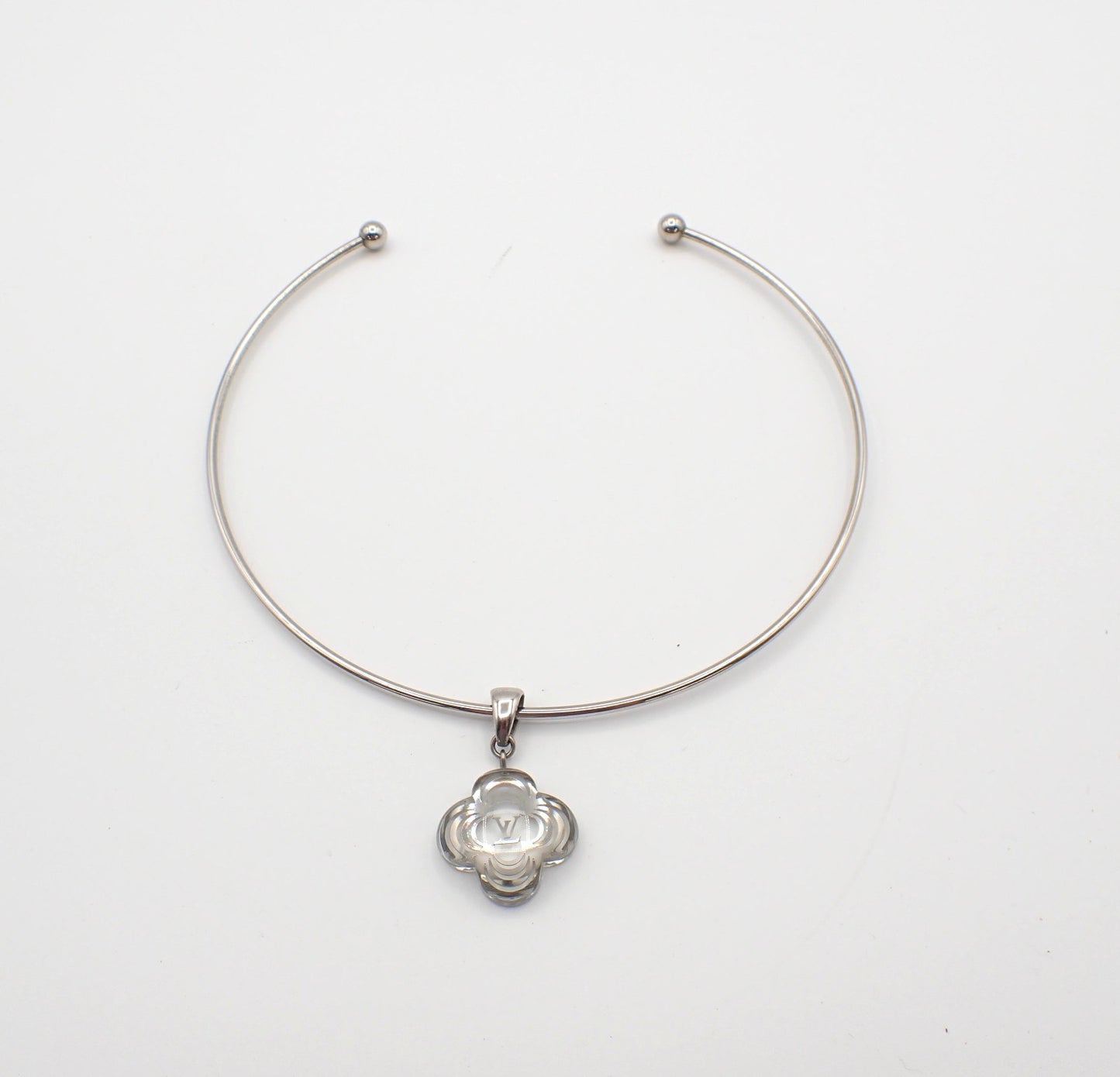 LOUIS VUITTON A La Folie Flower Resin Choker Necklace Silver M65667 64RL892