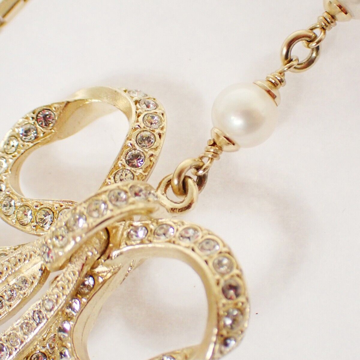 CHANEL CC Rhinestone Imitation Pearl Ribbon Chain Necklace 13C White GHW 20RJ332
