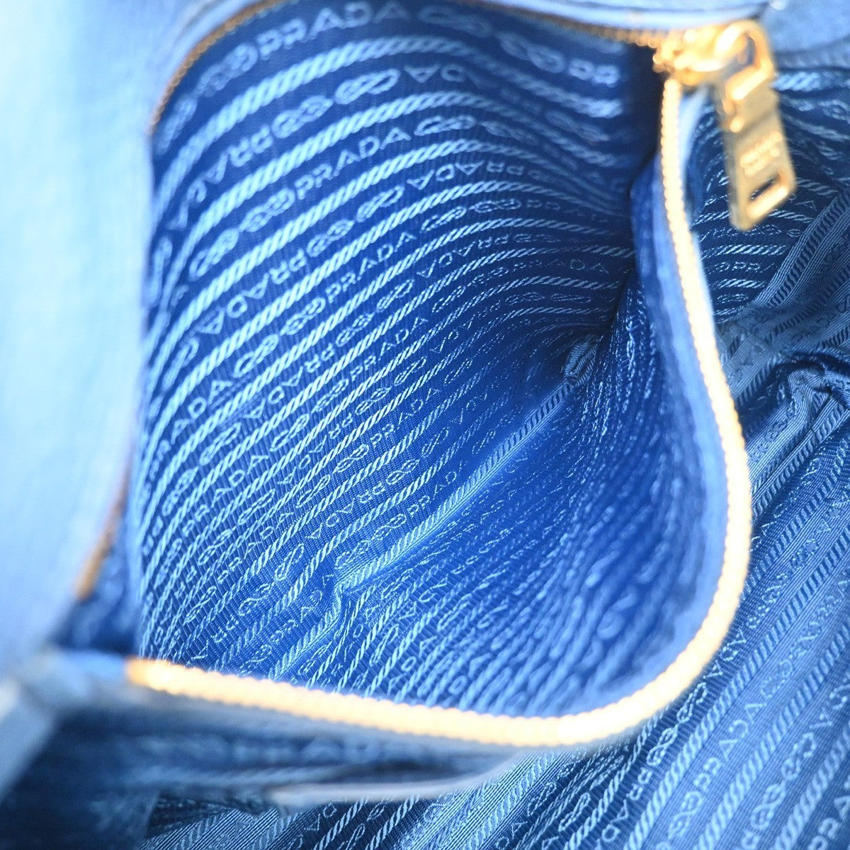 PRADA Logo 2Way Shoulder Hand Bag Vitello Daino Leather Blue GHW Italy 18YJ205