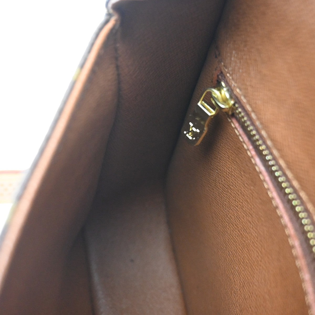 LOUIS VUITTON Saint Cloud MM Shoulder Bag Monogram Leather Brown M51243 73YH943