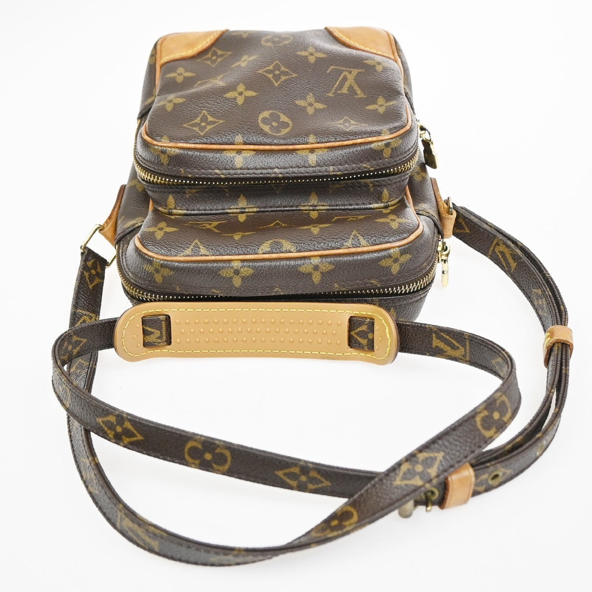LOUIS VUITTON Amazon Crossbody Shoulder Bag Monogram Leather BN M45236 89CA705