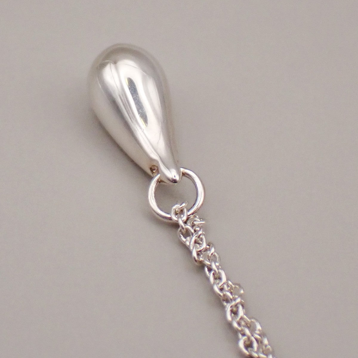 Tiffany & Co. Logo Tear Drop Chain Necklace Pendant Ag 925 Silver 09YH712