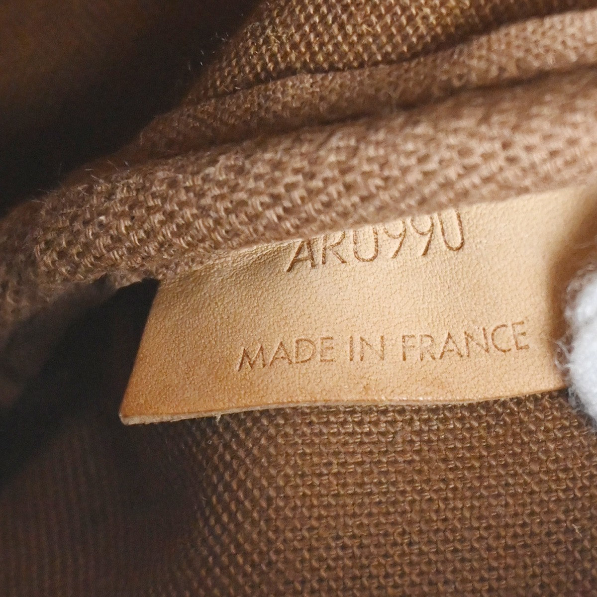 LOUIS VUITTON Logo Saumur 30 Shoulder Bag Monogram Leather Brown M42256 82YJ182