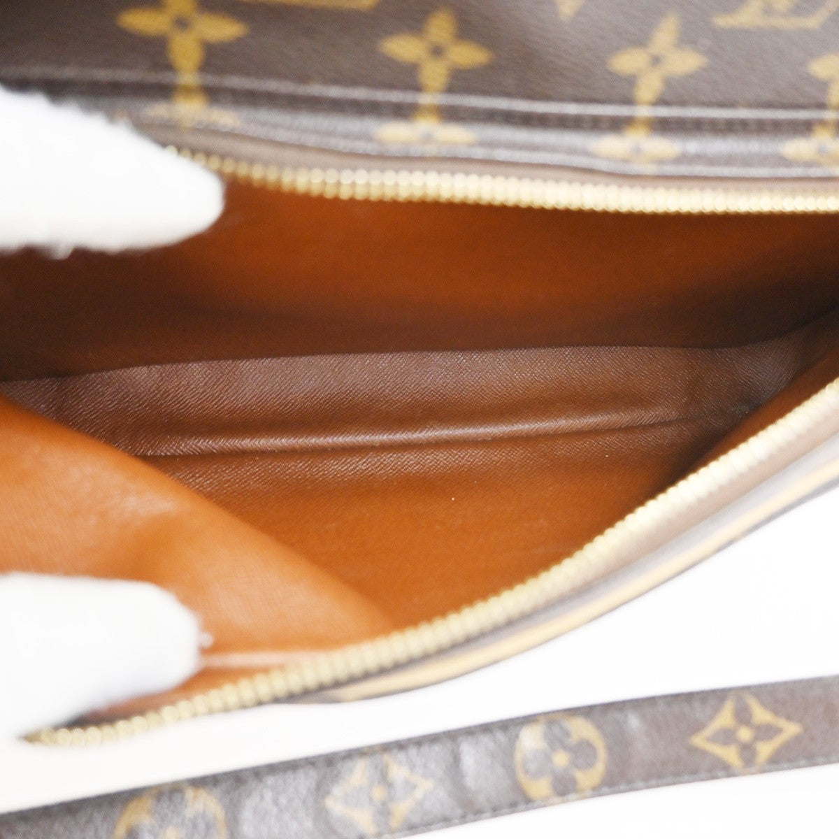 LOUIS VUITTON Nile Crossbody Shoulder Bag Monogram Leather Brown M45244 88CA925