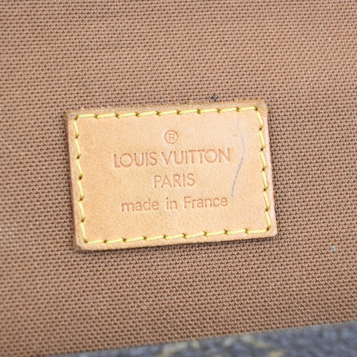 LOUIS VUITTON Messenger Bosphore PM Shoulder Bag Monogram Leather M40106 32MA381