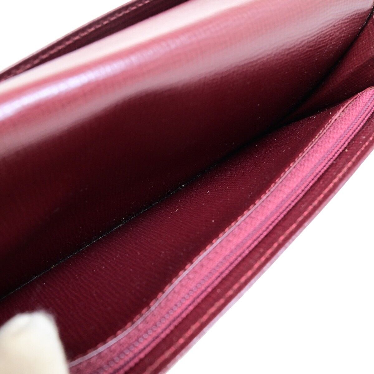 Must De Cartier 2C Logo Vertical Long Bifold Wallet Leather Bordeaux 02EB608