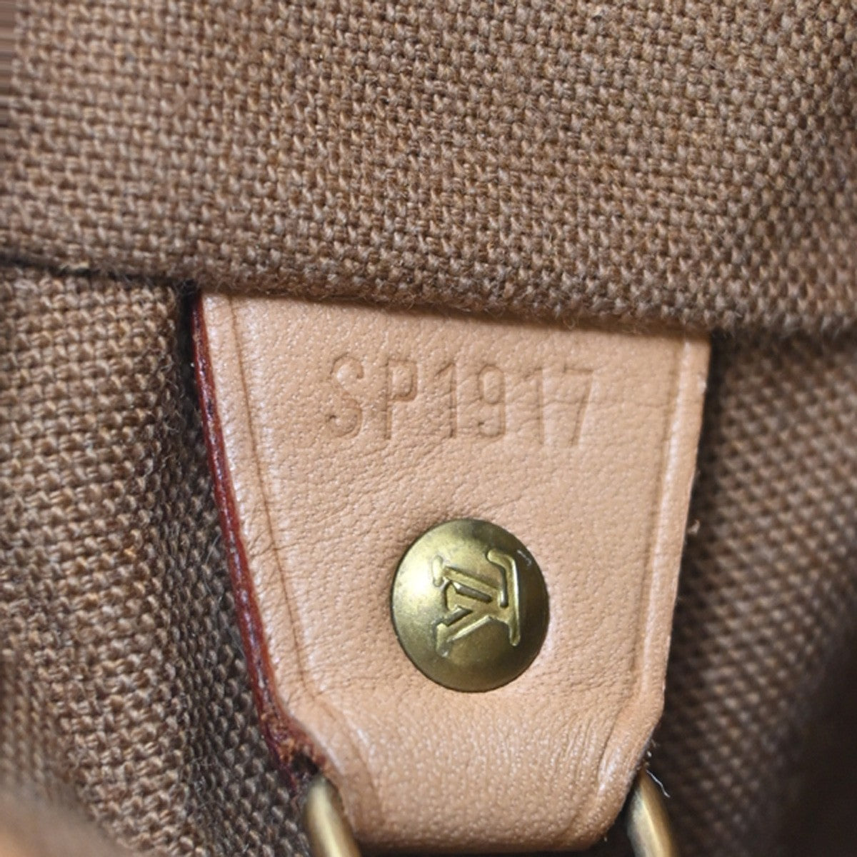 LOUIS VUITTON Montsouris MM Backpack Bag Monogram Leather Brown M51136 90KC972