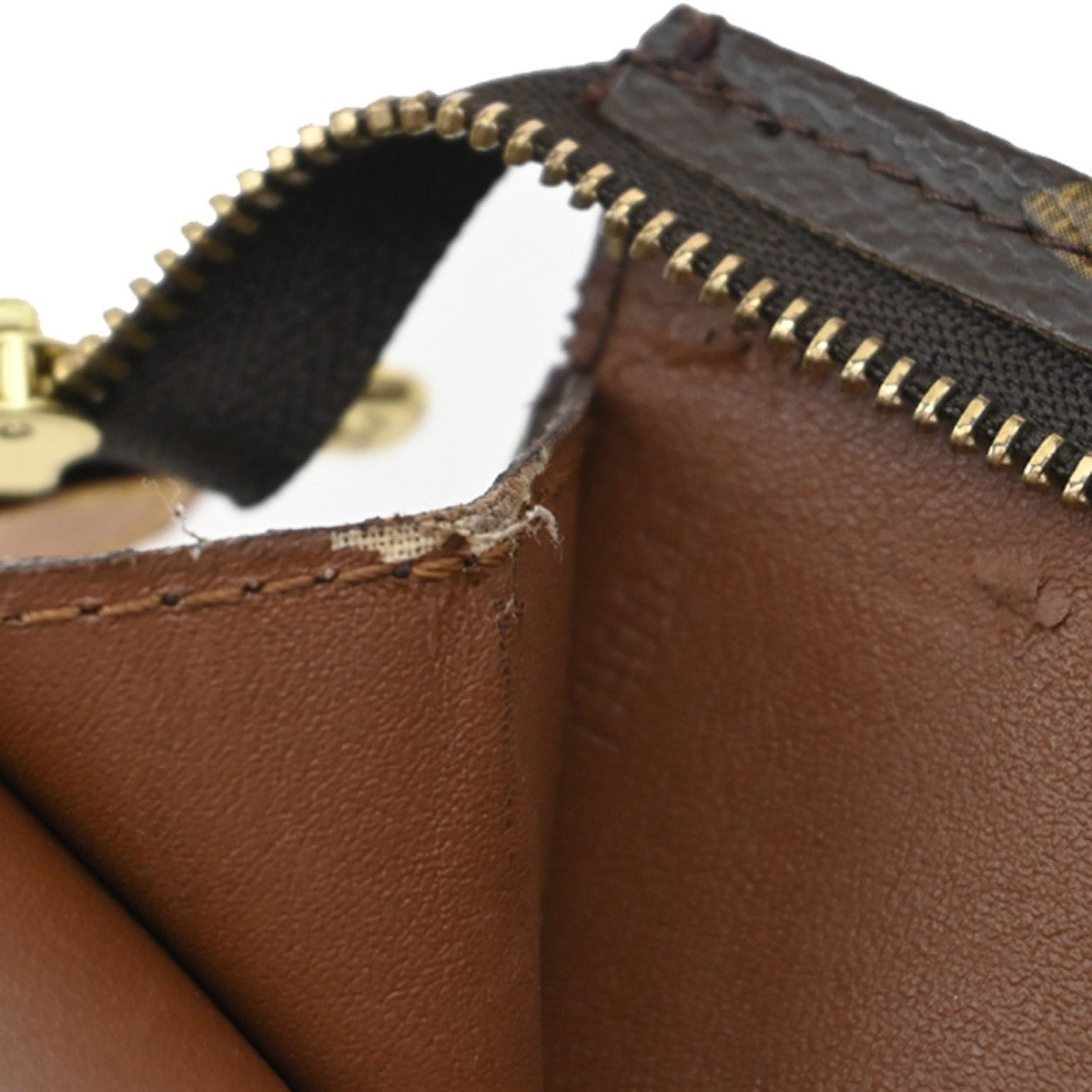LOUIS VUITTON Poche Toilette 26 Clutch Hand Bag Monogram Leather M47542 67EG006