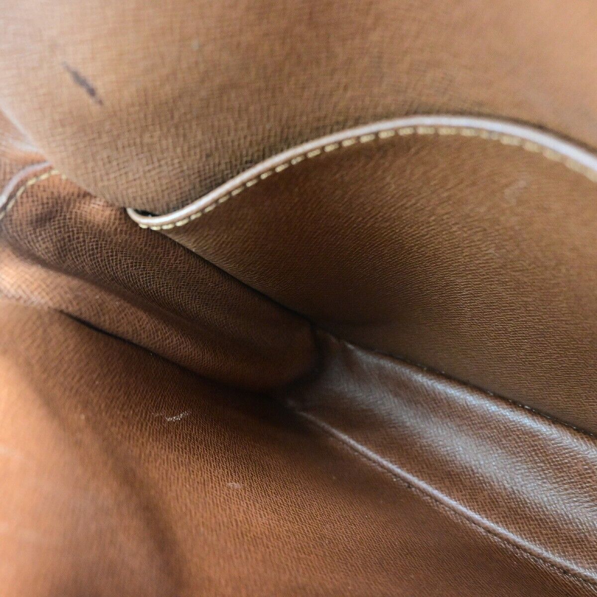 LOUIS VUITTON Amazon Crossbody Shoulder Bag Monogram Leather BN M45236 38EC524