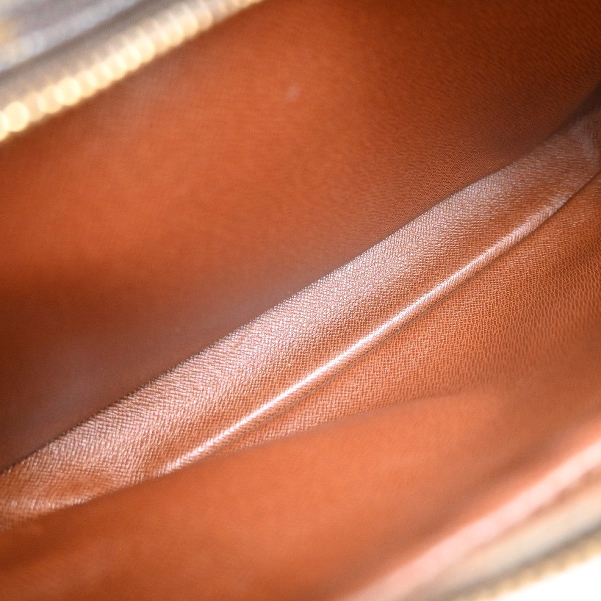 LOUIS VUITTON Nile Crossbody Shoulder Bag Monogram Leather Brown M45244 81KD175