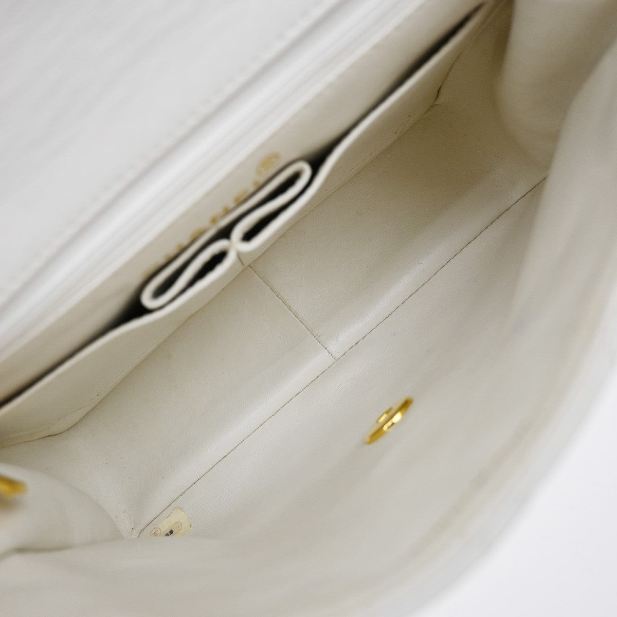 CHANEL CC Mini Matelasse Chain Shoulder Bag Leather White GHW Vintage 371RP176