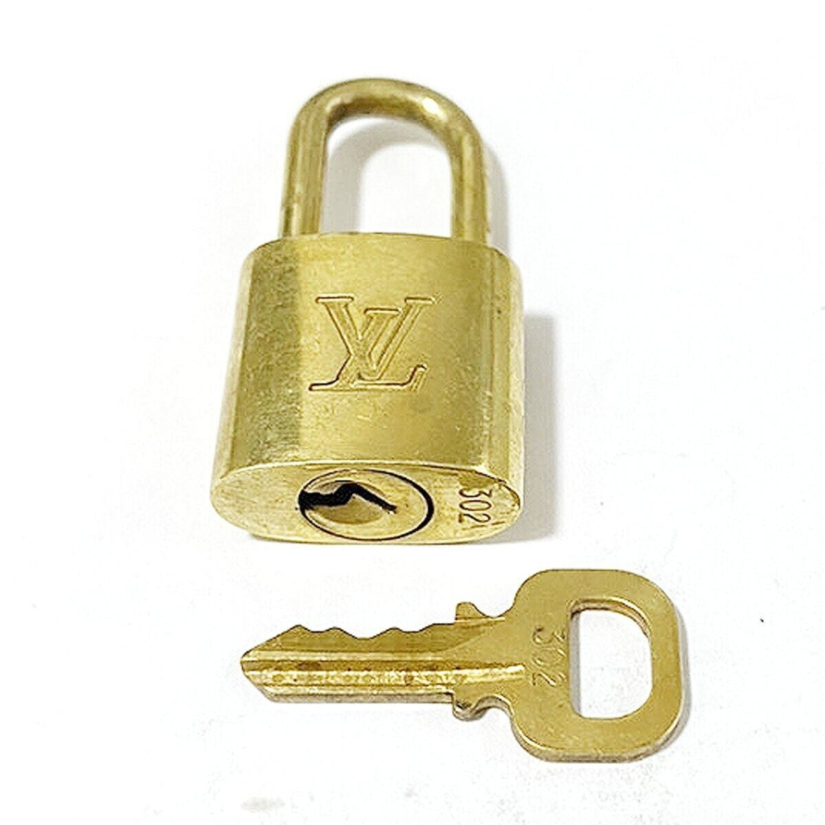 LOUIS VUITTON LV 10 SET PADLOCK KEY CHARM CADENA GOLD-PLATED FRANCE 35MT005
