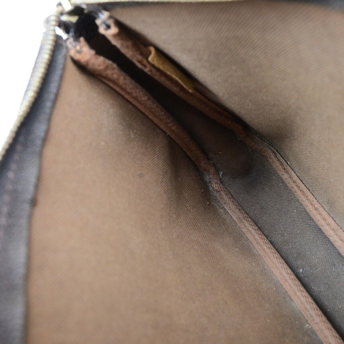 LOUIS VUITTON Pochette Accessoires Hand Bag Monogram Leather BN M51980 30ED959